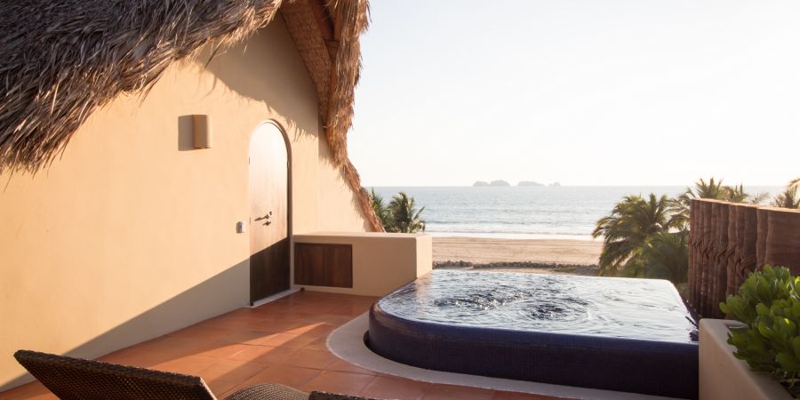 Zihuatanejo Condo For Sale Beachfront 